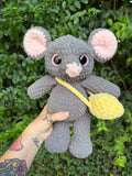 Mouse with cheese purse 💕